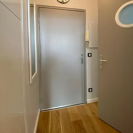 Apartment Les Studiantes 130 *